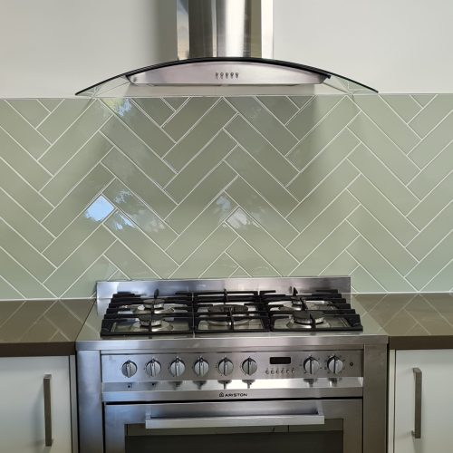 Kitchen-Splash-Back-Herringbone-lay-Tiling-Tiler-Ballarat-2-1